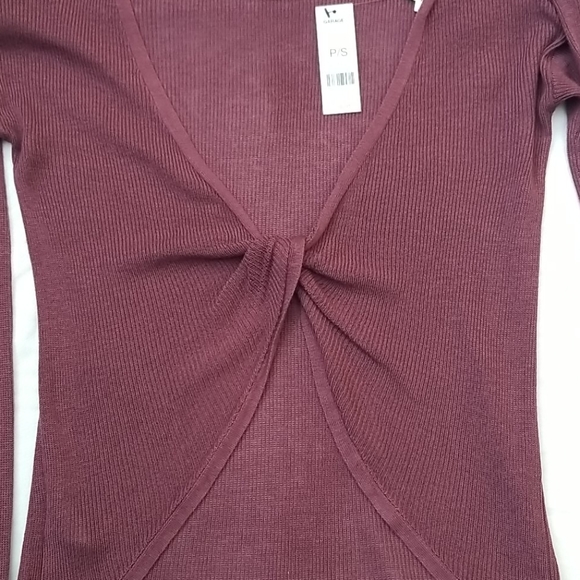 NWT Garage plum lowback pullover yoga sweater - Picture 4 of 4